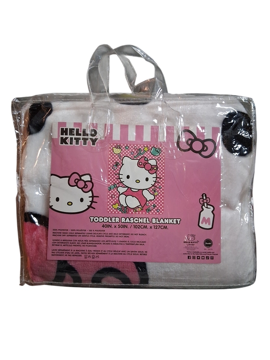 Hello Kitty Other - Hello Kitty NWT Plush Raschel Throw Blanket Pink White